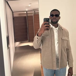Del Amo Manny